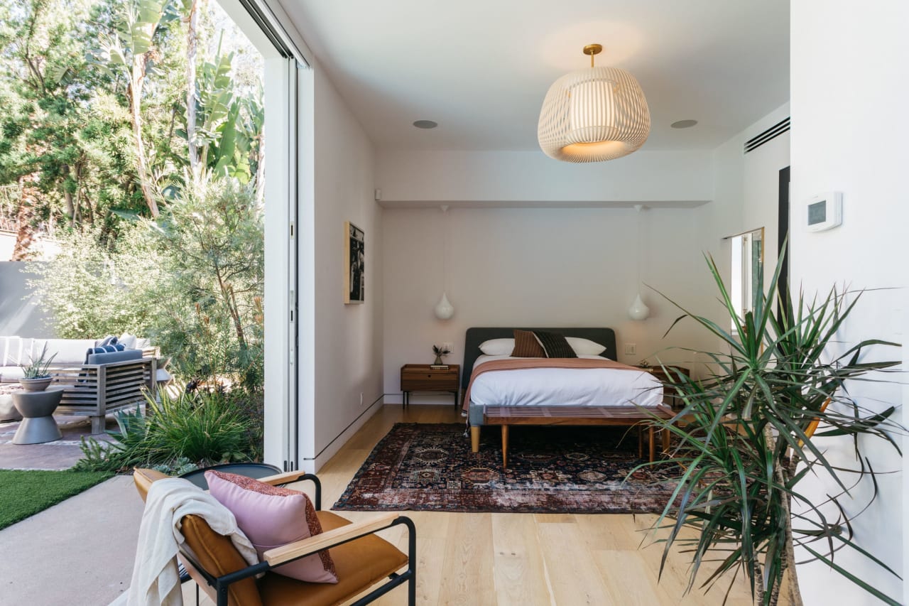 A Mid-Century Inspired Architectural Masterpiece in Los Feliz