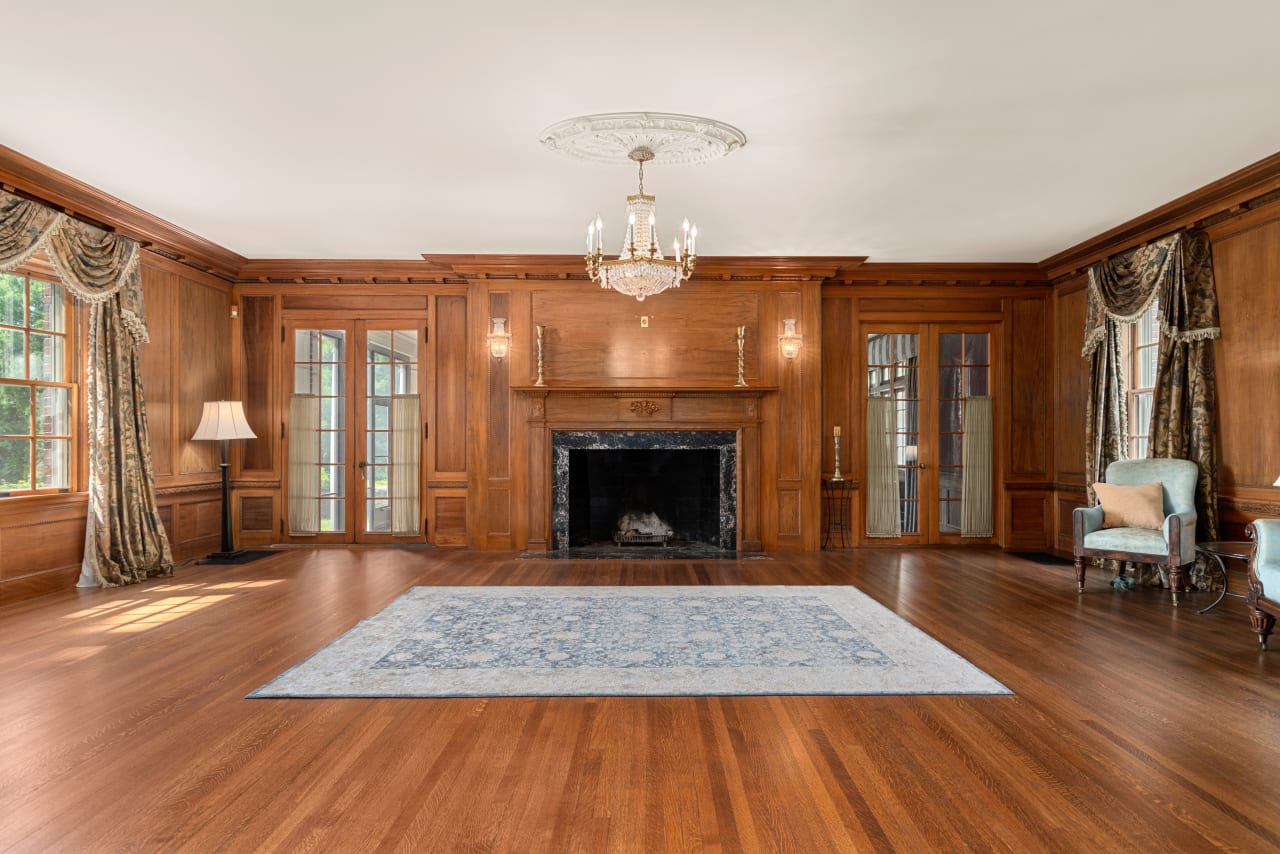 Dedham Estate Overlooking Weld Pond Jonathan Radford