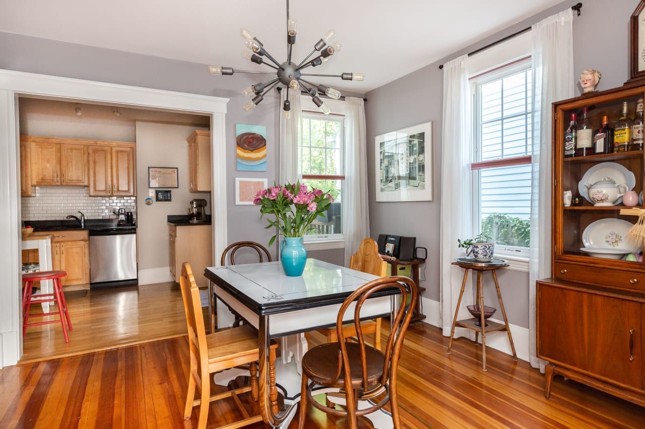 Cambridgeport Condo Dana Schaefer Team