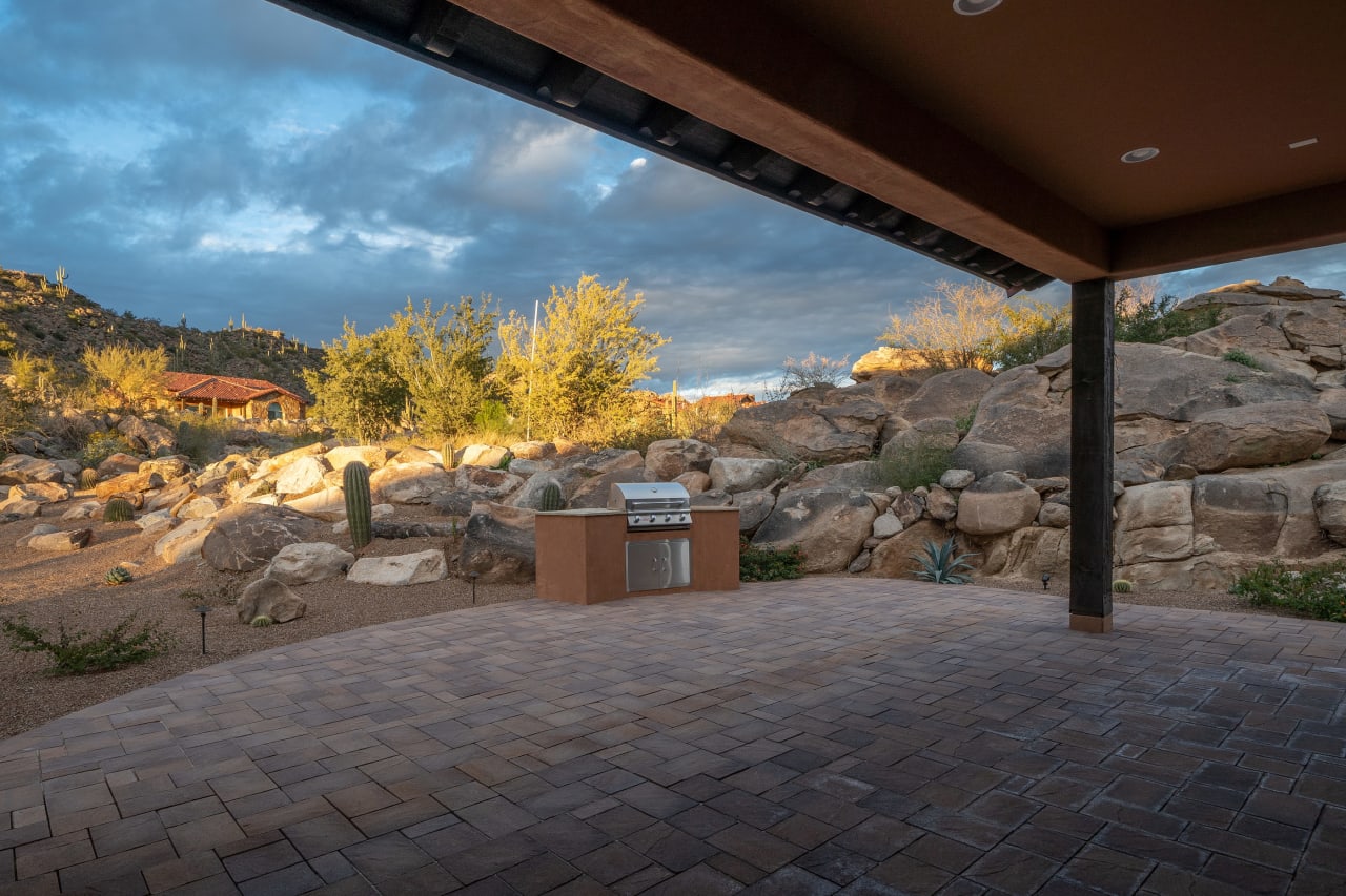 Arizona's Premiere Luxury Golf Course Community