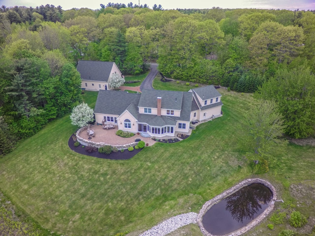 Enchanting Architectural Features The David Banks Team RE/MAX By