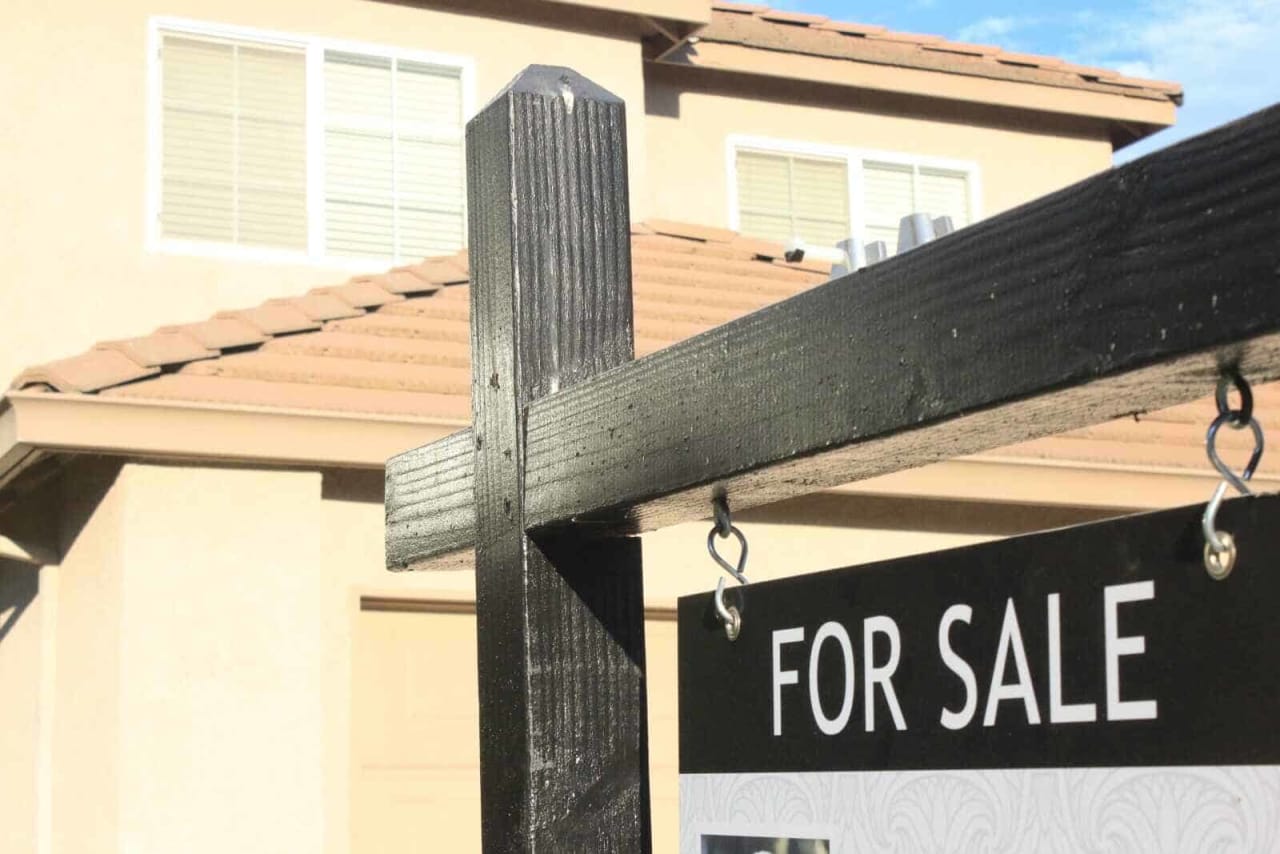 What Are the Rules for Breaking a Lease to Buy a House?