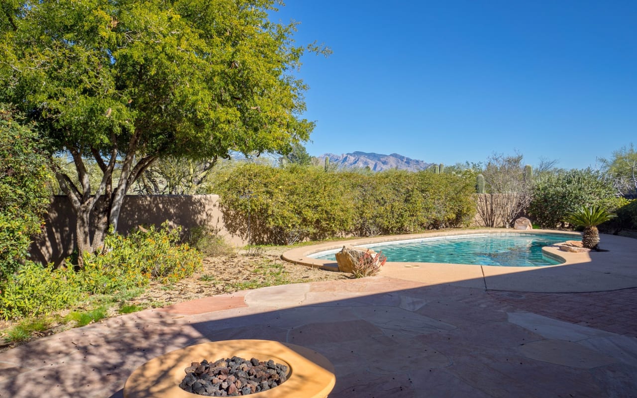 Perfect Desert Oasis, Santa Fe Estate