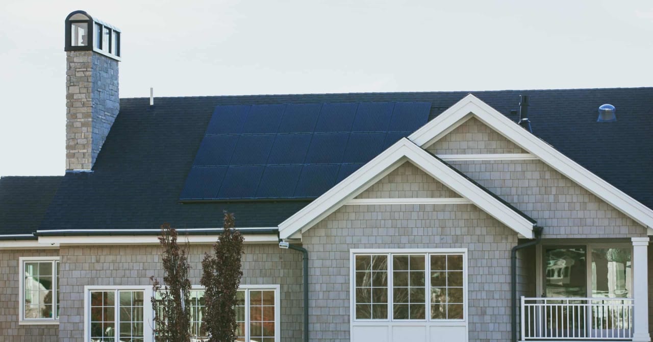 Why You Should Consider Rooftop Solar Panels