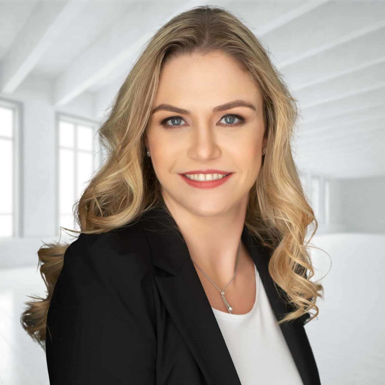Andrea Pardo - Energy Realty