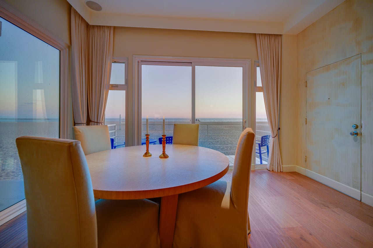 4403 Ocean Front Walk, #203