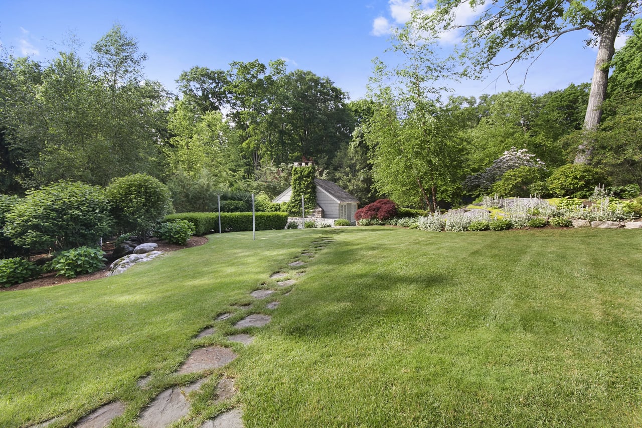 10 Frog Rock Rd Chappaqua School District Armonk, NY Sold by