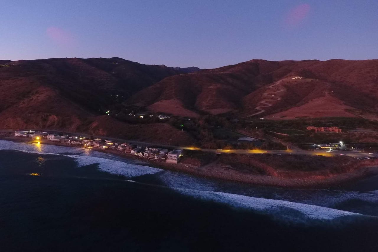 Pacific Coast Highway x2