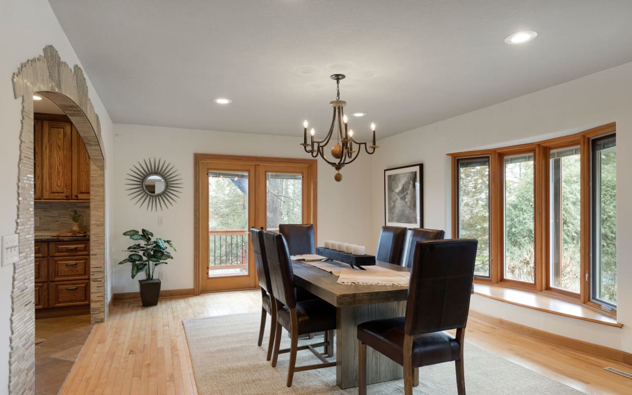 9928 Oak Shore Drive | Lakeville