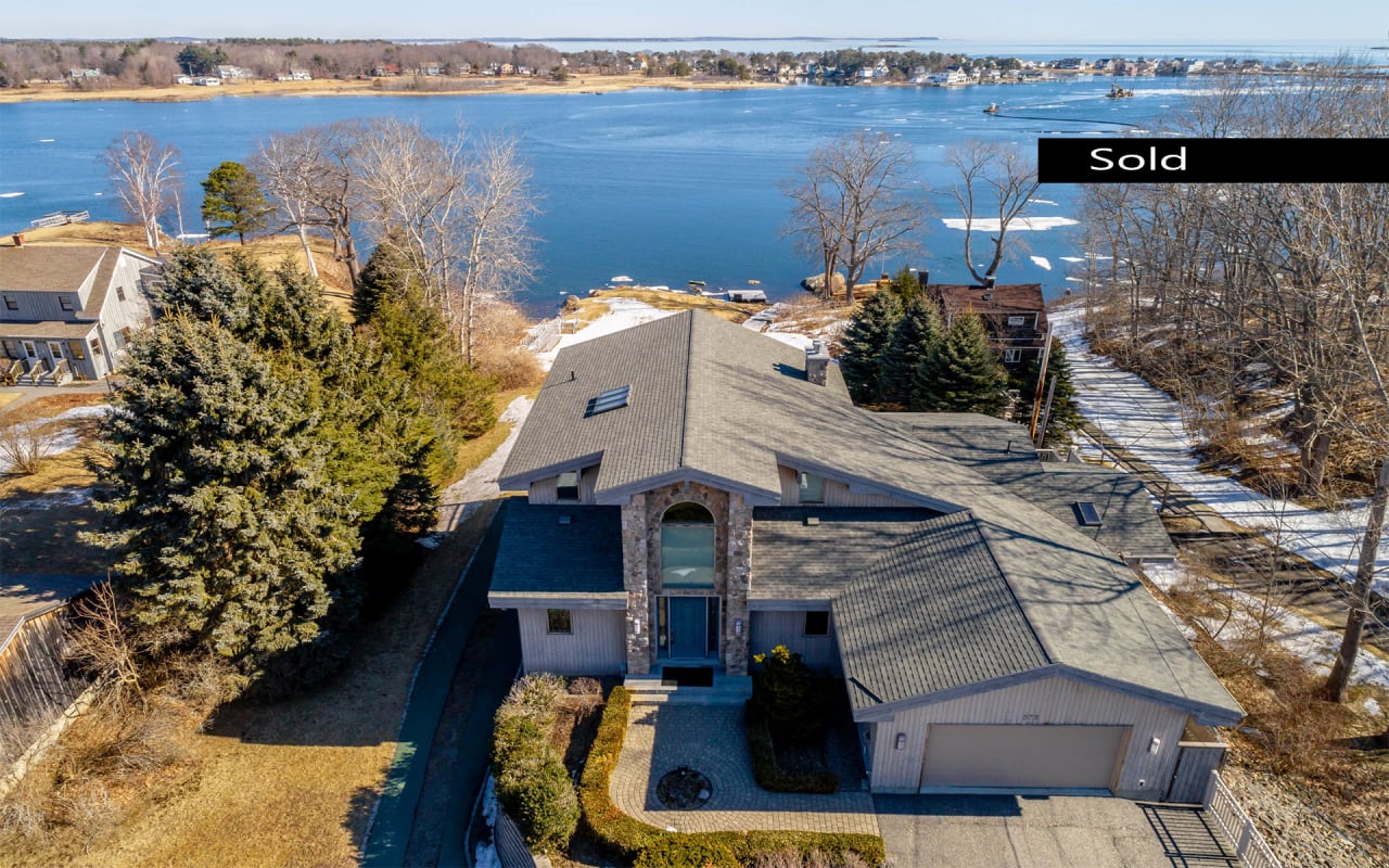 Lindal Cedar Home Located in Biddeford Pool The David Banks Team RE