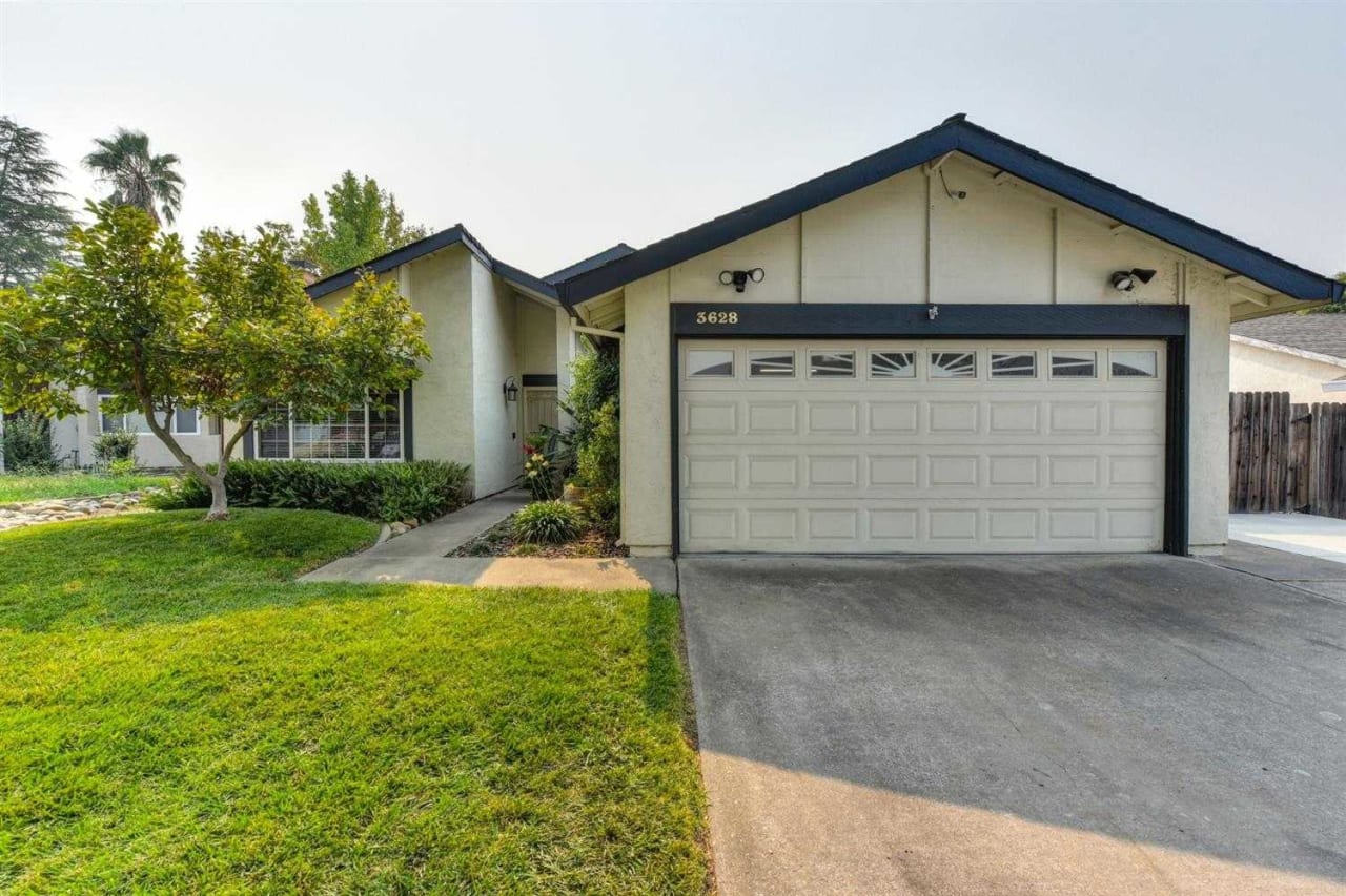 3628 Reedsport Court