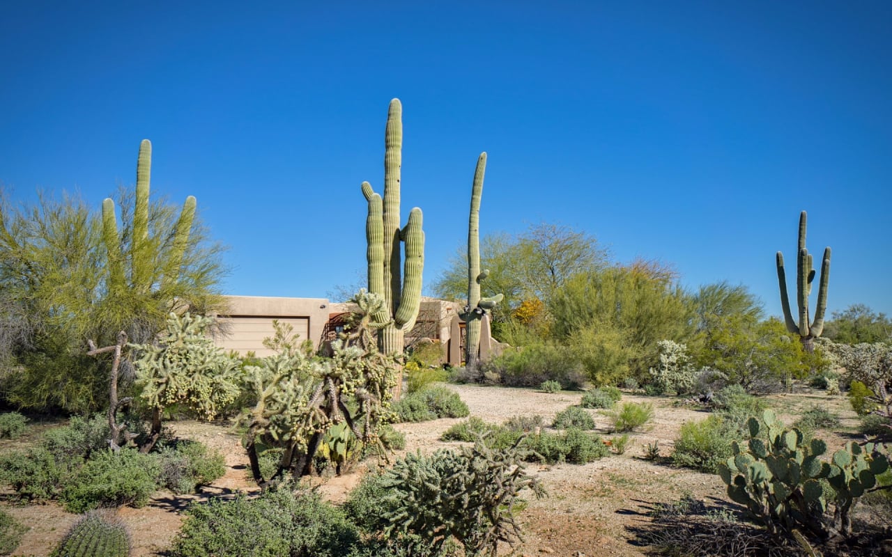 Perfect Desert Oasis, Santa Fe Estate