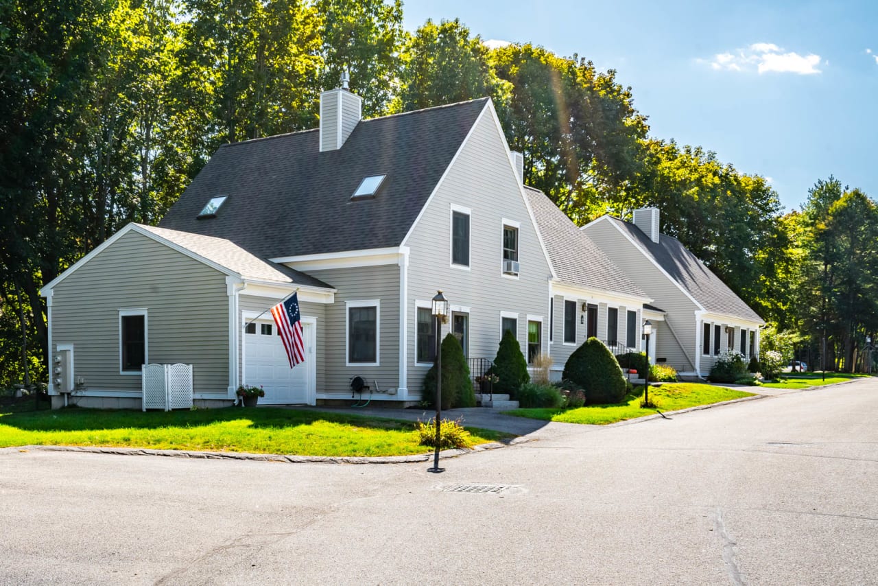 Quaint Condo in North Deering The David Banks Team RE/MAX By The