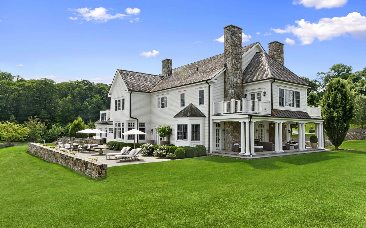 Compass Brian Milton Real Estate 2 Dellwood Farm Way, Armonk NY