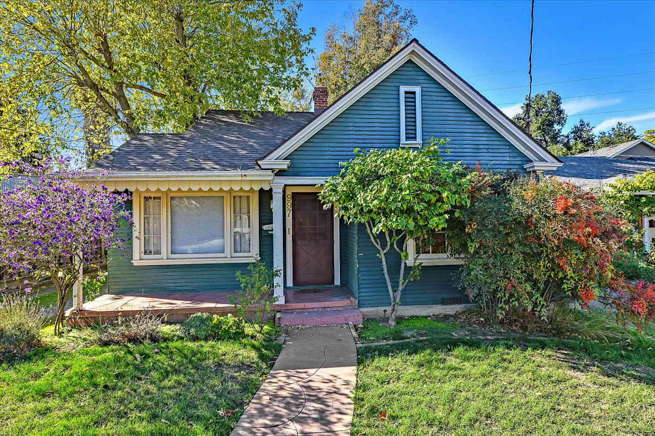Willow Glen Bungalow