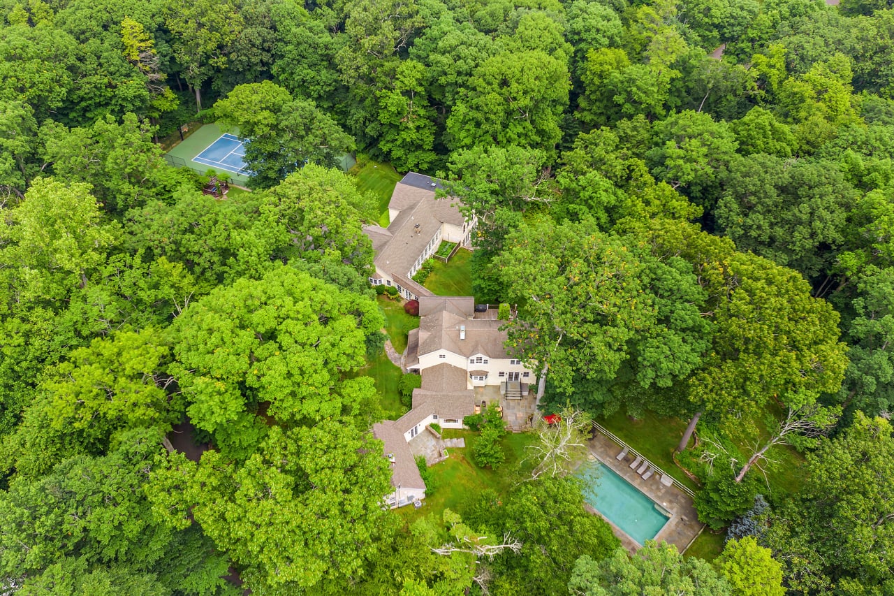 Rental 3 Selden Lane, Greenwich CT Rented through Brian Milton of