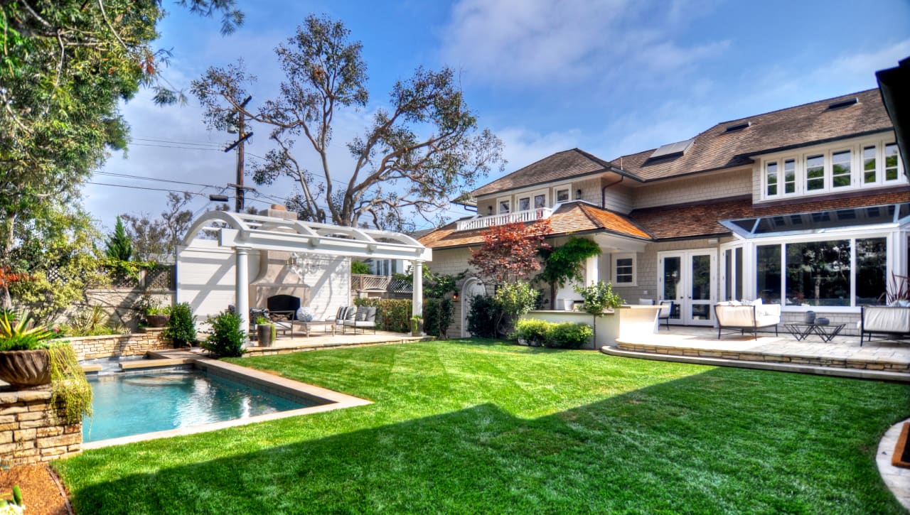 220 Poinsettia Avenue Corona del Mar Real Estate VALIA Properties