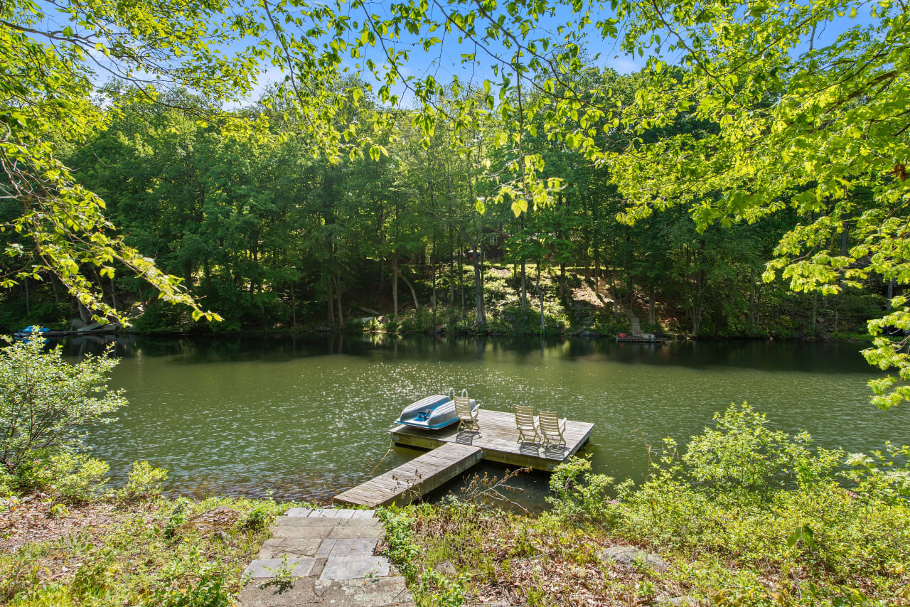 41 Long Pond Rd, Armonk NY Compass Greater NY Sold through with