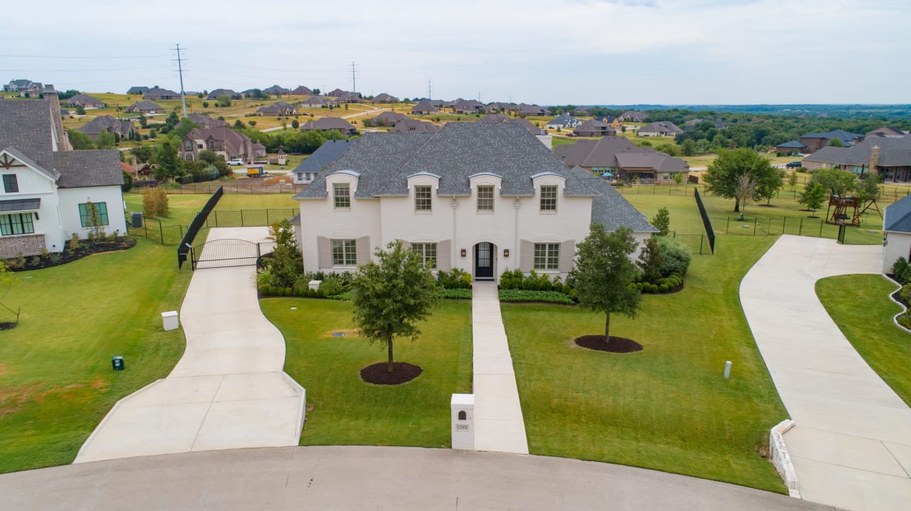 Aledo ISD in Bella Flora 12801 Modena Court Fort Worth John