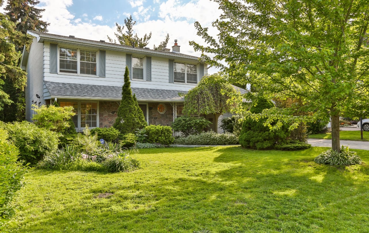 SOLD 8 Heathview Ave Barry Cohen Homes