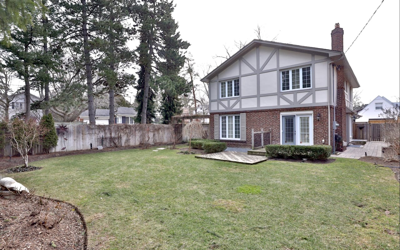 SOLD 30 Hedgewood Rd Barry Cohen Homes