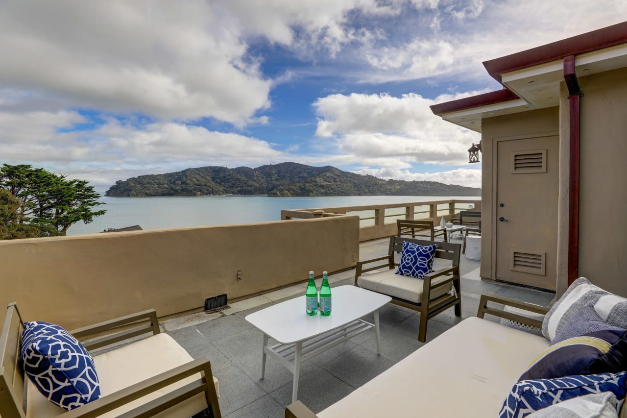 Picturesque Views of San Francisco Bay & Angel Island