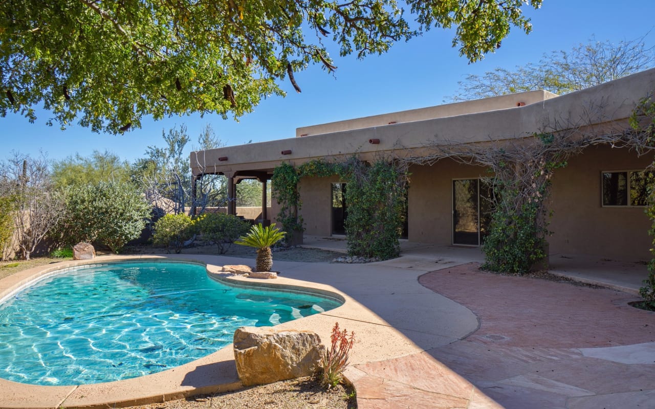 Perfect Desert Oasis, Santa Fe Estate