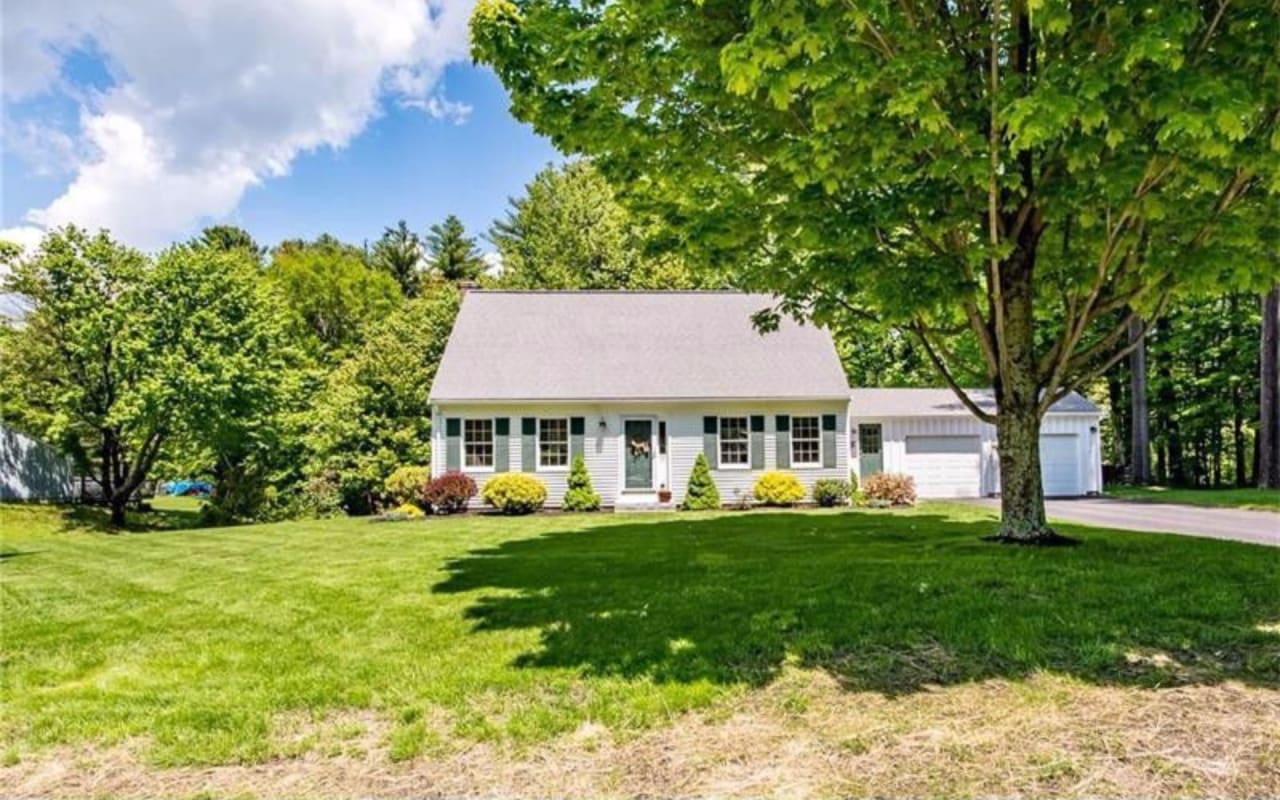 Cumberland Center Neighborhood The David Banks Team RE/MAX By The