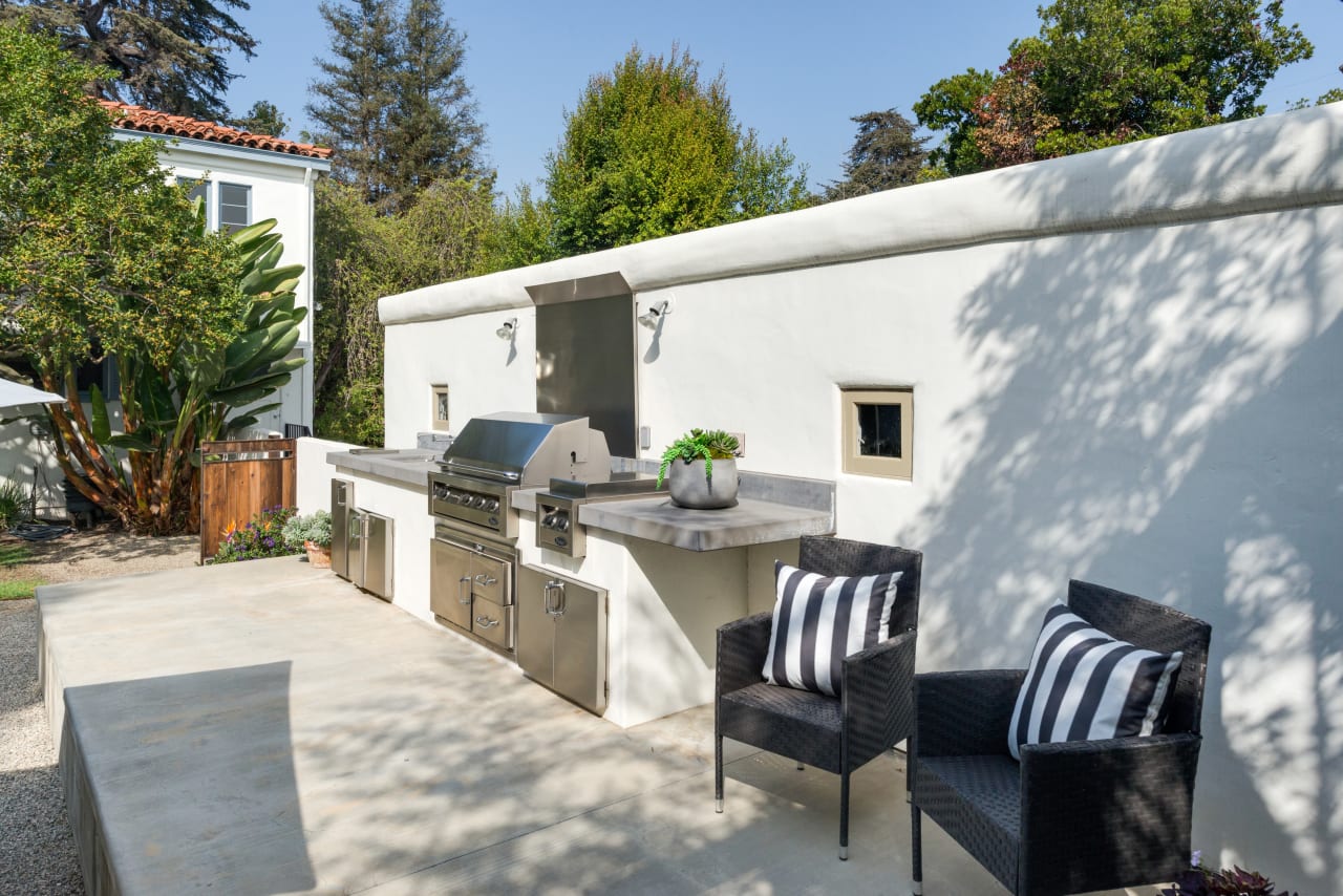 Montecito Style in Brentwood