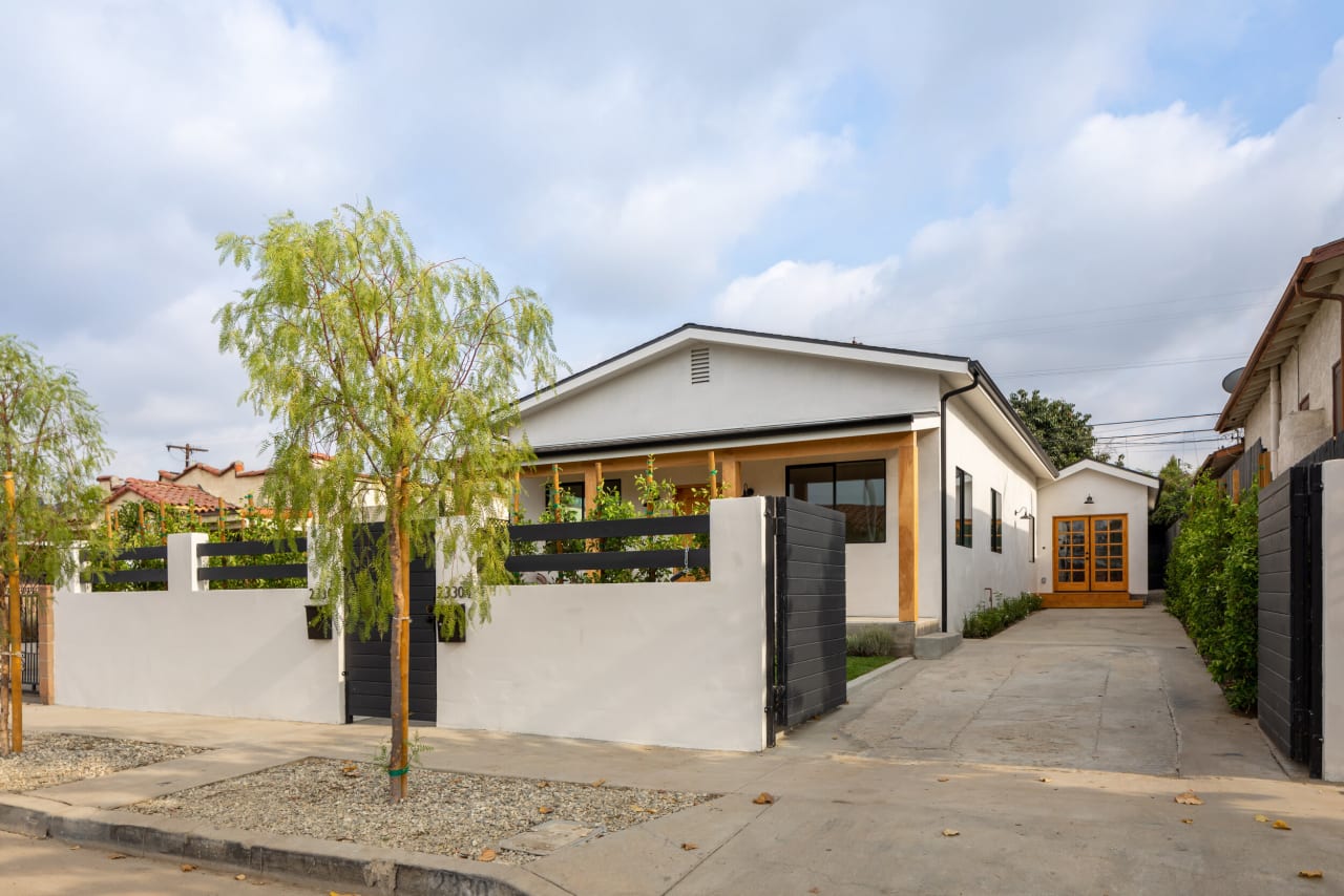 A modern compound in Creative Frogtown