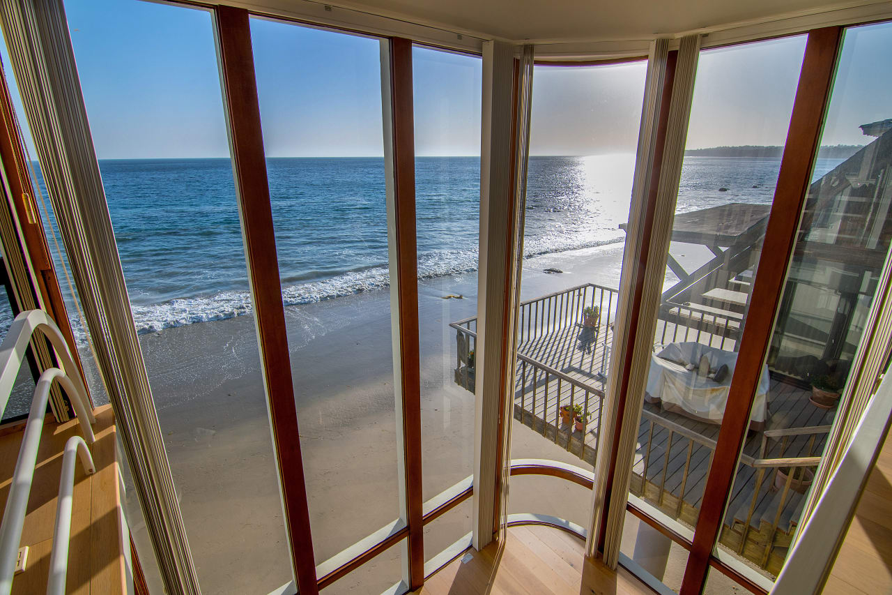 Stunning Oceanfront Retreat 26860 Malibu Cove Colony Drive