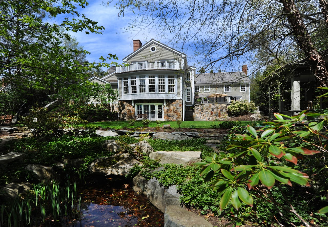 54 Myopia Road Jonathan Radford