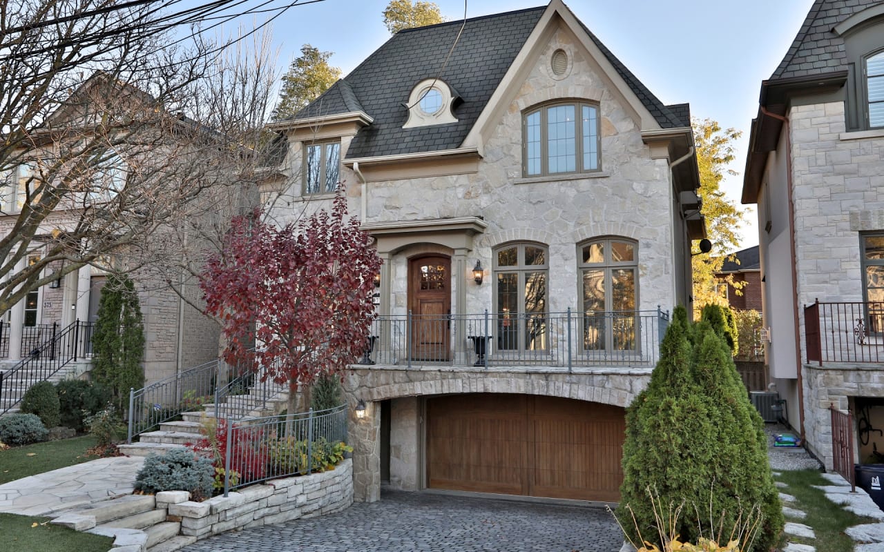 Rare Building Opportunity in Bedford Park Toronto, ON Barry Cohen Homes