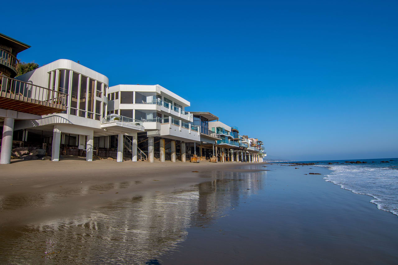 Stunning Oceanfront Retreat 26860 Malibu Cove Colony Drive