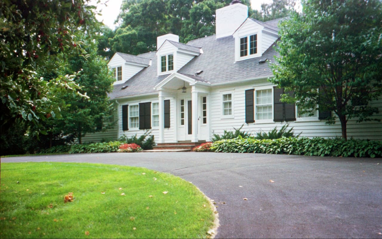 About Ellen DeHaven Real Estate Wayzata MN, Lake