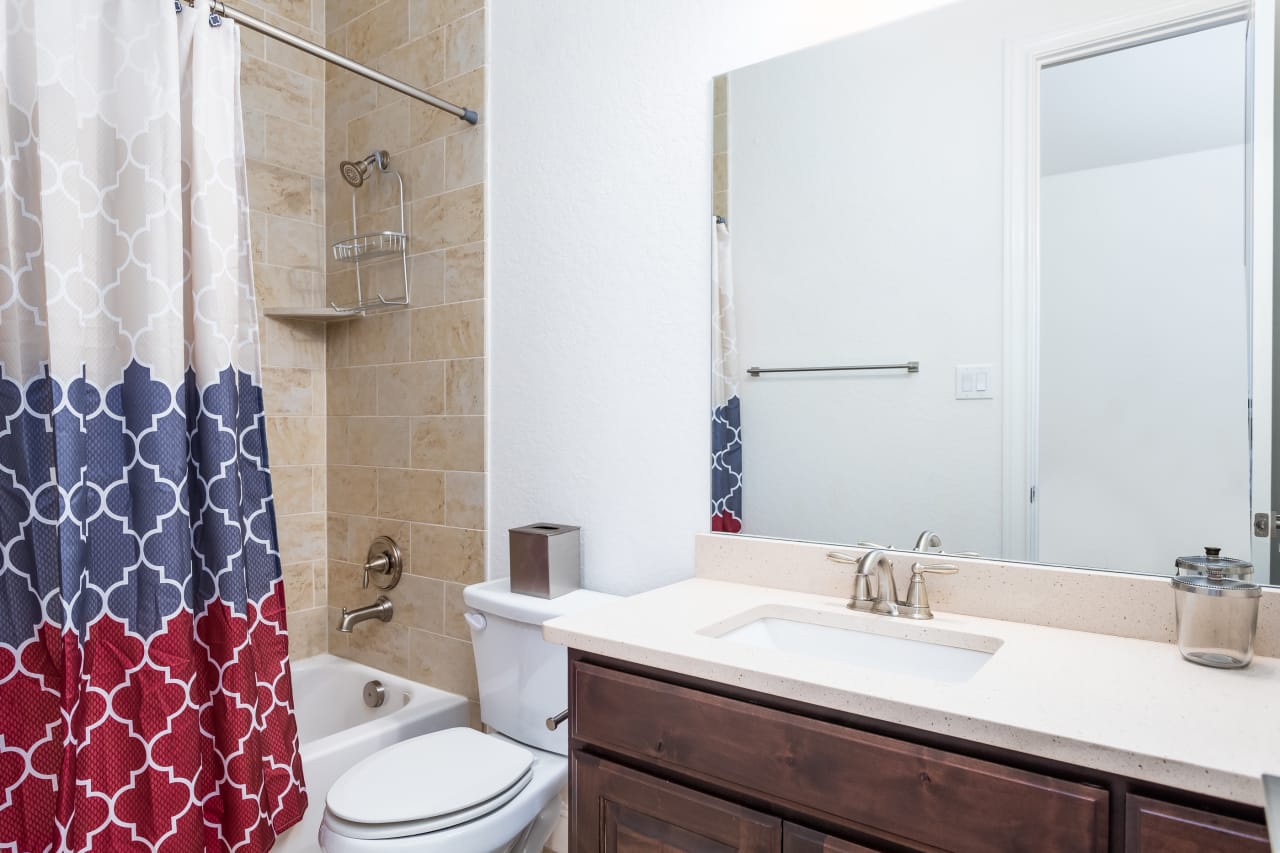 The Graves Group! Live Life Luxuriously! 8018 Vanity Hill San