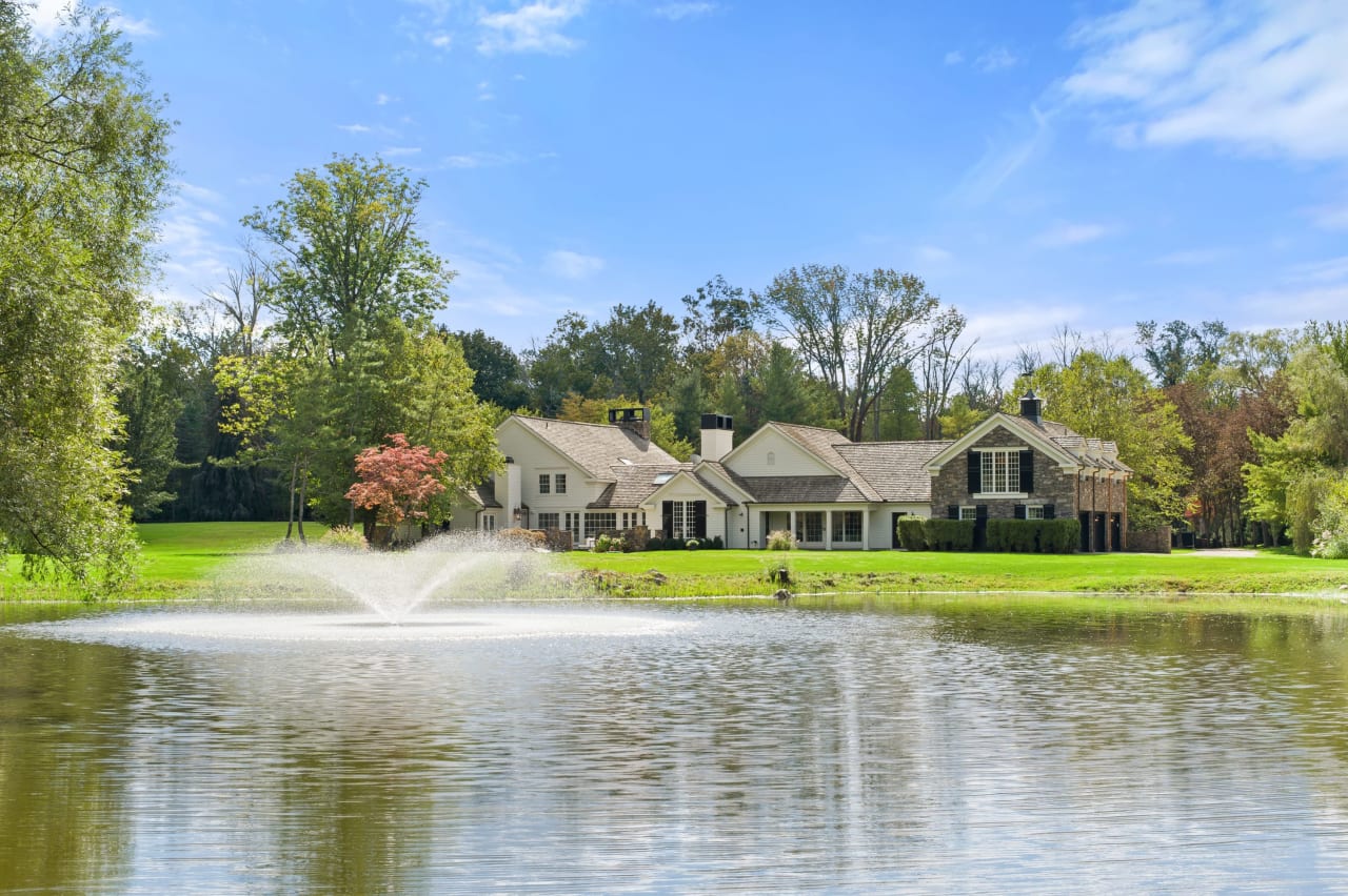 16 Guard Hill Rd Bedford Corners, NY Rented through Brian Milton of