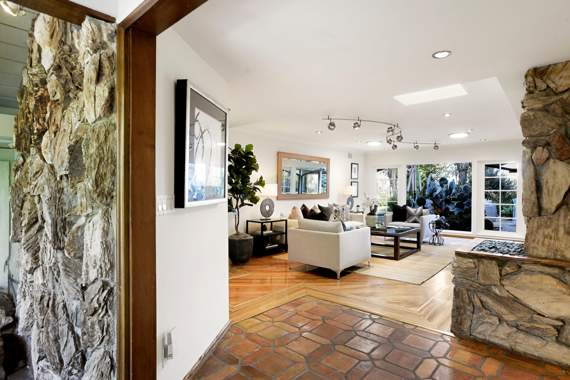 1017 Maroney Lane Dan Urbach