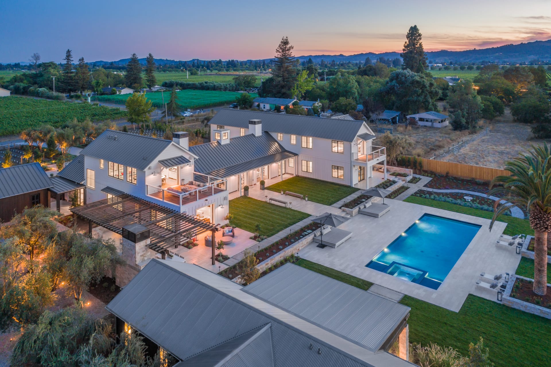 Stunning Napa Valley Compound 4183 Big Ranch Road 94558