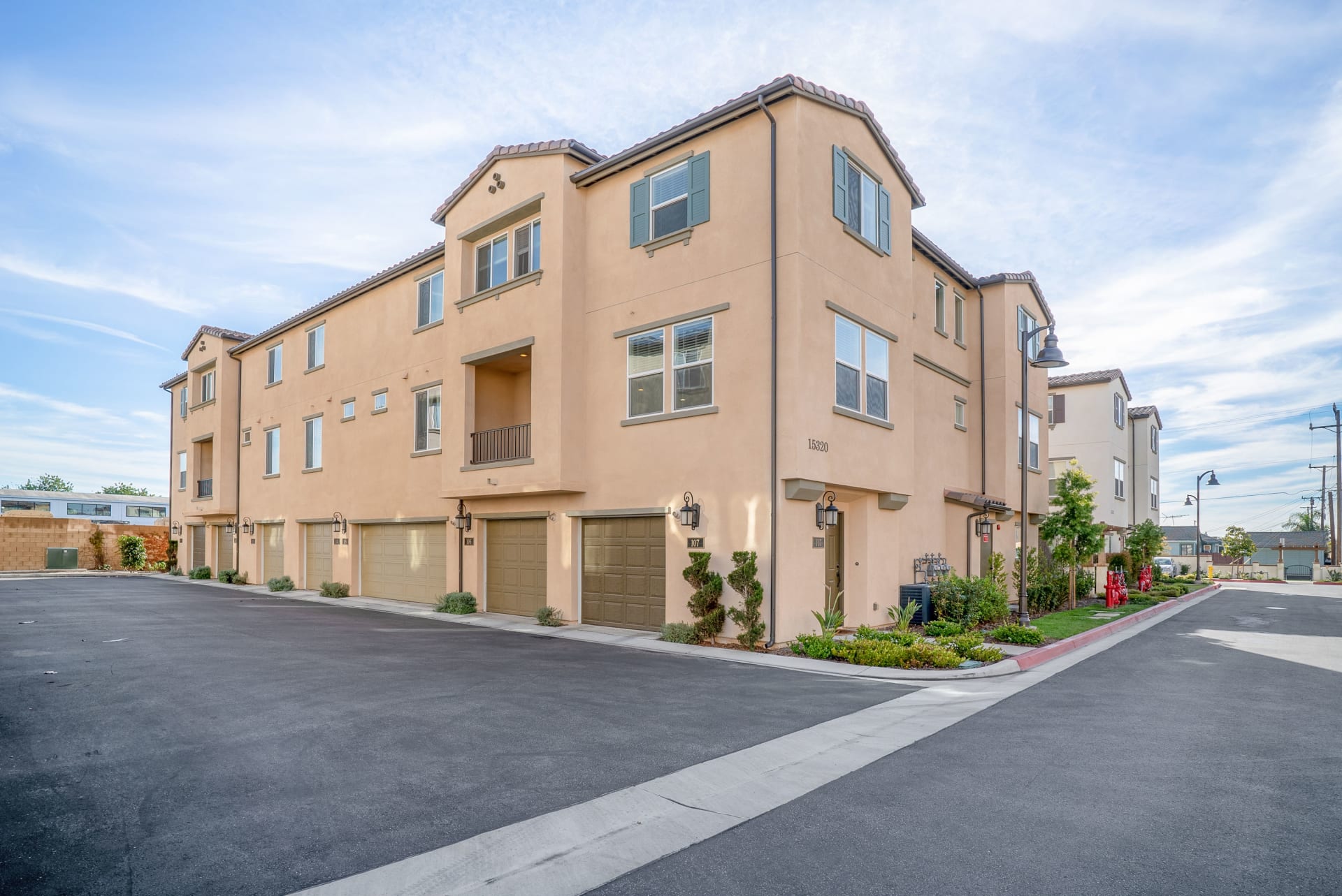 15320 Jasmine Lane Unit 107 Hirano Homes Manhattan Beach Real Estate