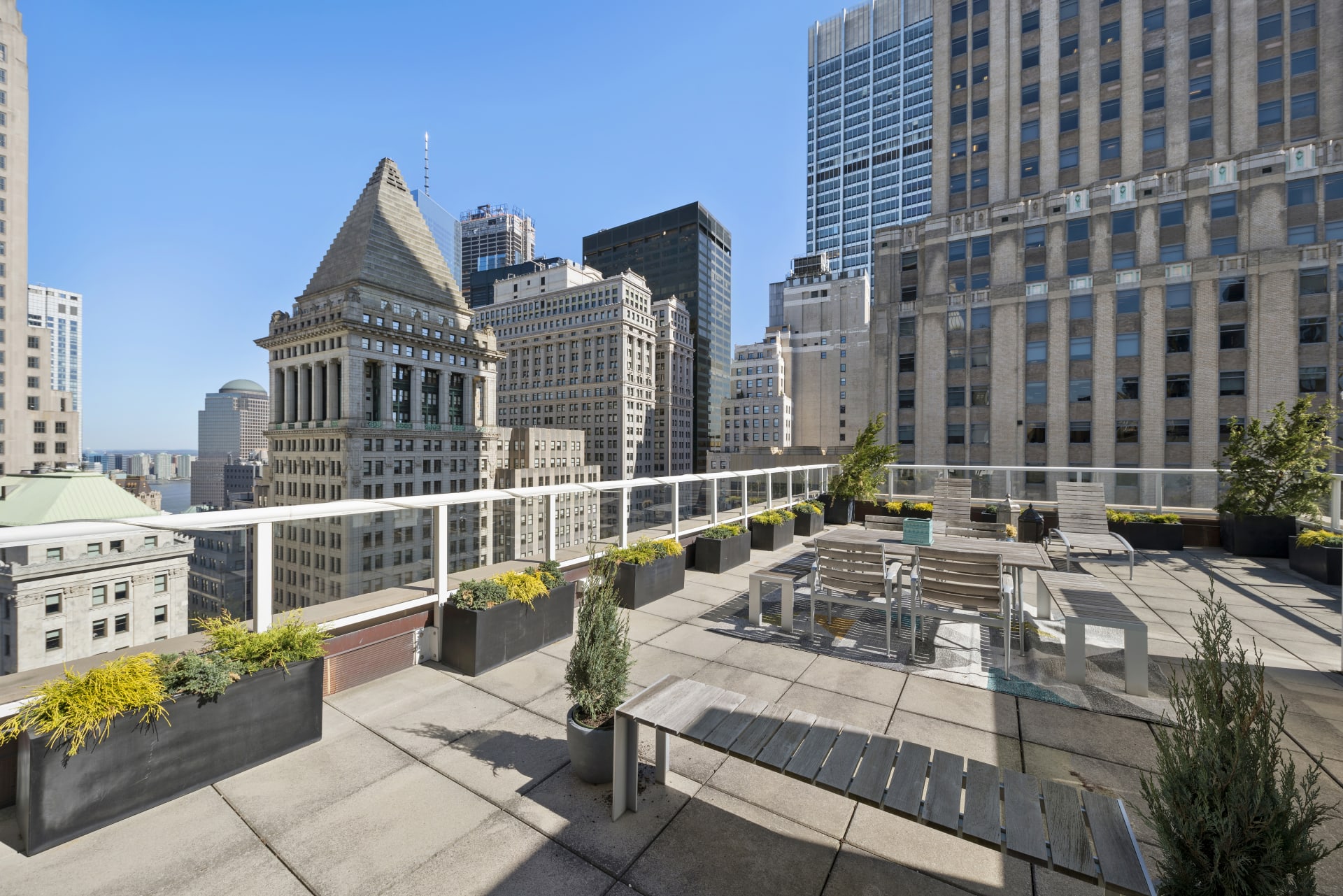 15 Broad Street, Apartment 3000