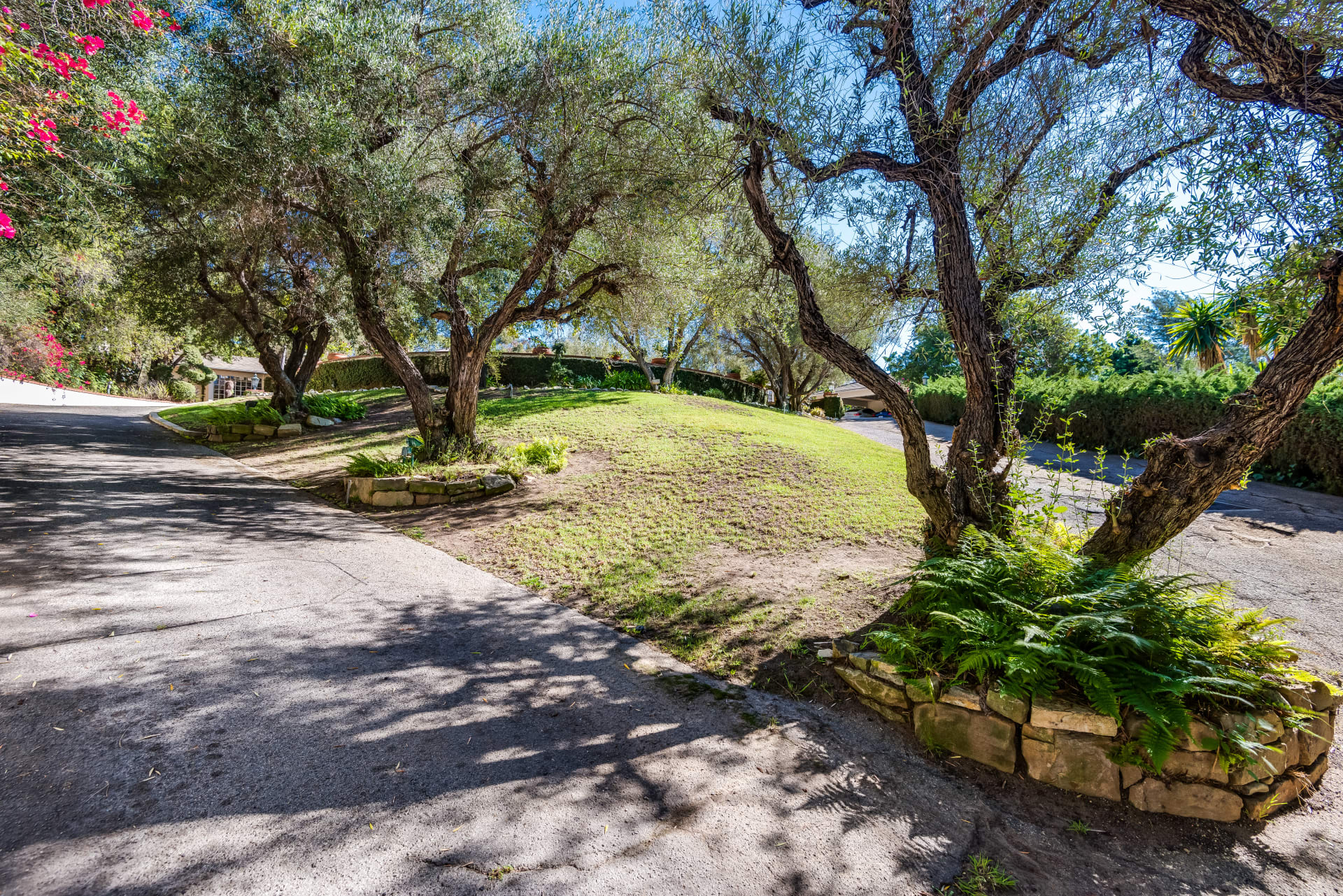 10281 Charing Cross Rd, Holmby Hills, CA Jade Mills Estates