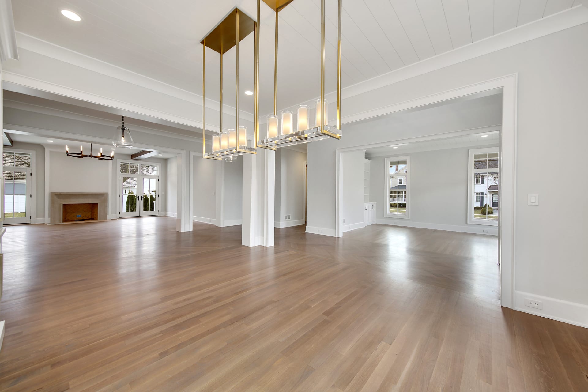 Fashion Forward Design Amazing Finishes Trendsetting High Style