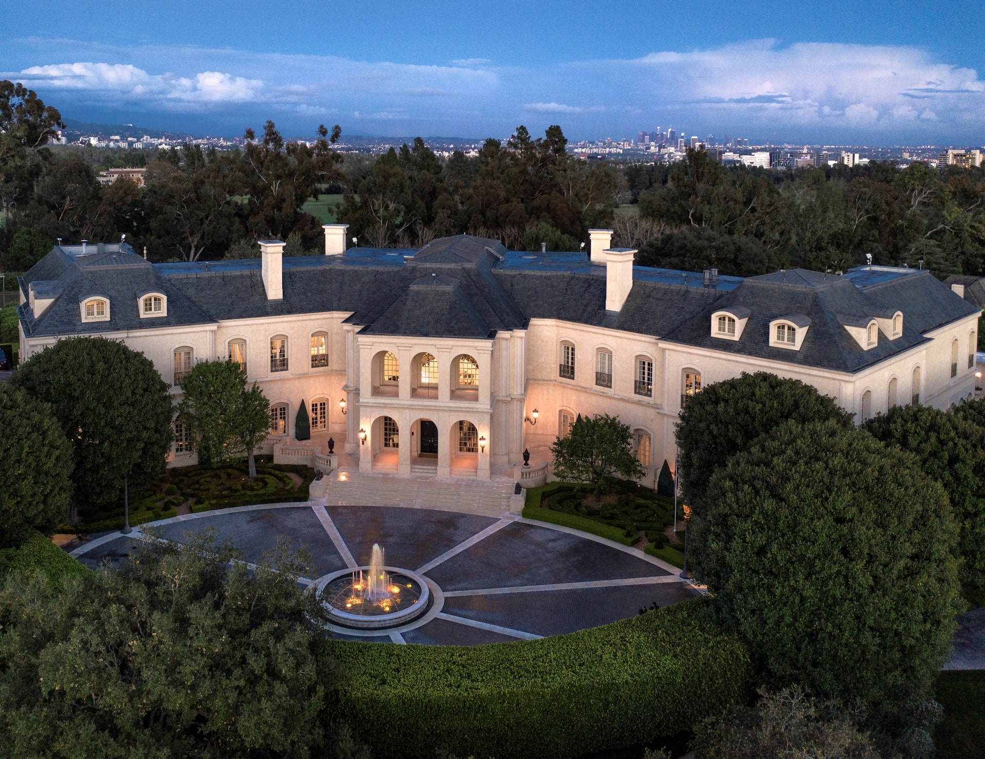 The Manor, Holmby Hills Properties Jade Mills Estates