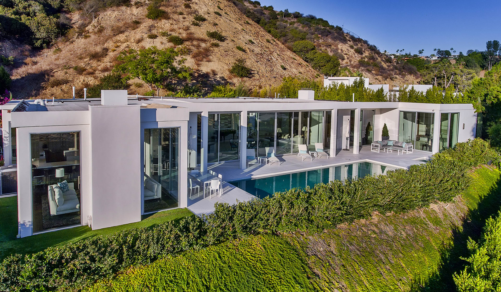 Sensational Trousdale Estate