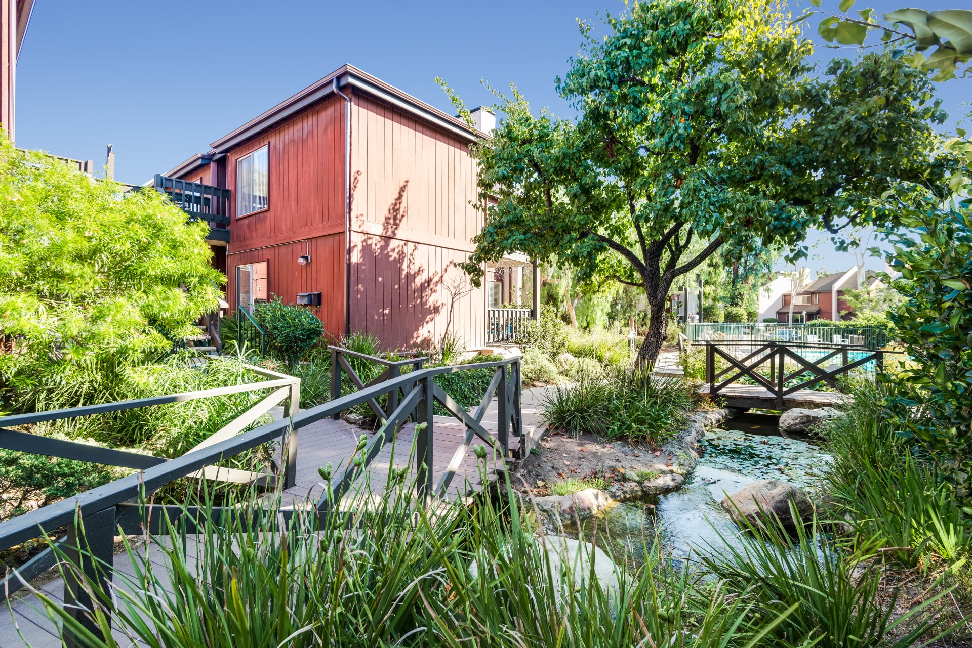 Rare 4 Bedroom in Lakeside Villas