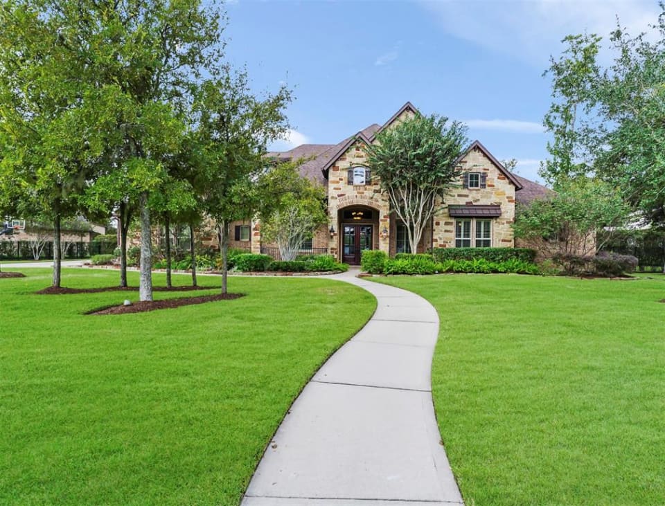 27 Big Trail Bartee Real Estate