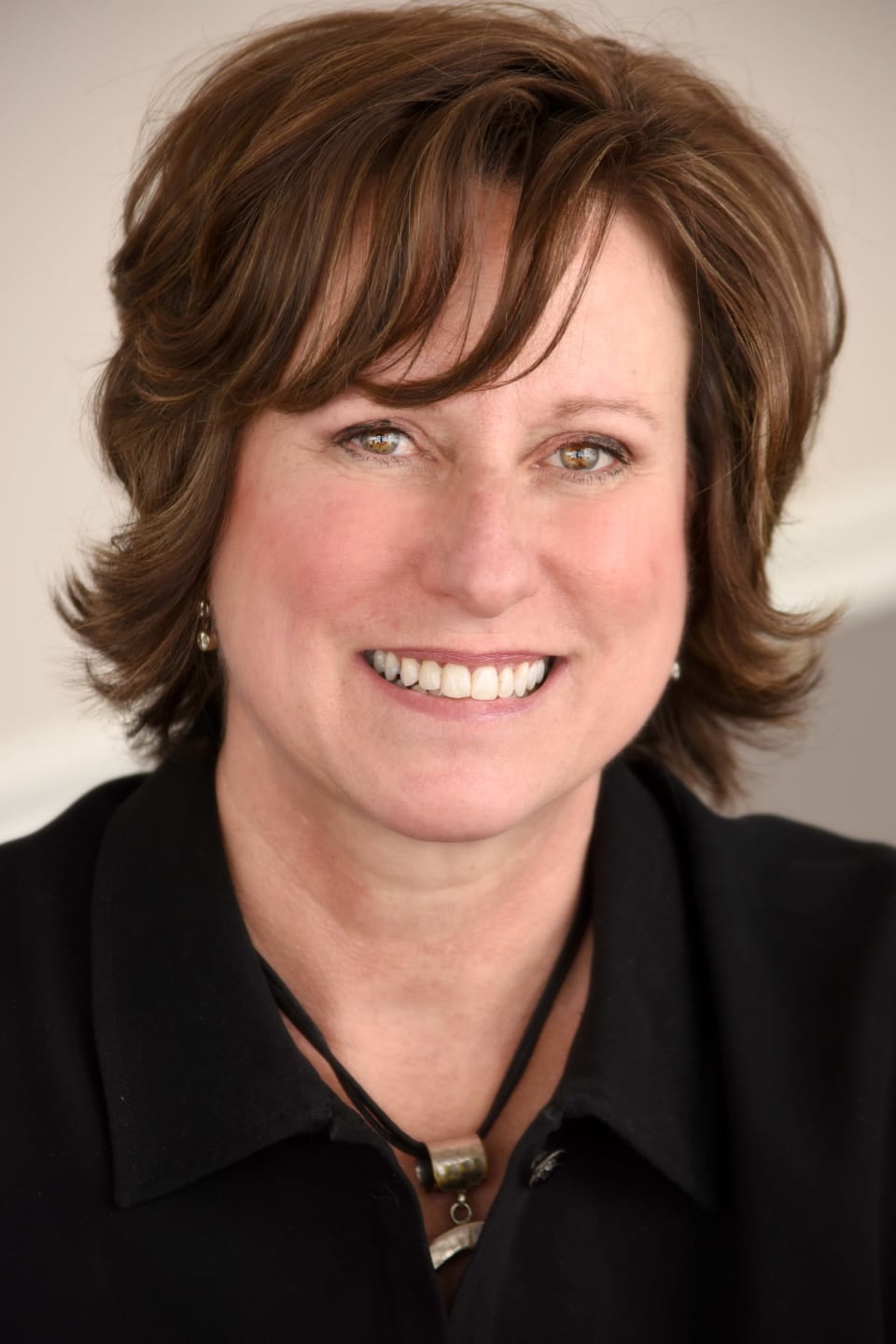 Susan Bro Chicago’s North & Northwest Suburbs Real Estate Professional Lori Rowe