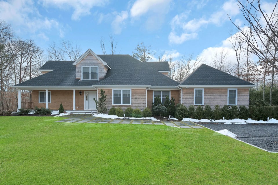 Village of Quogue Summer Rental 2023 Maria Cunneen Southampton, NY