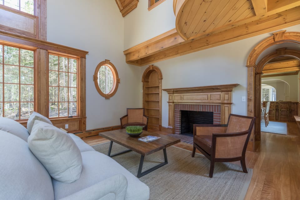 Littlejohn Tower House The David Banks Team RE/MAX By The Bay